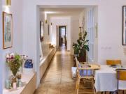 Location Appartement Rue de Chabrol, Paris