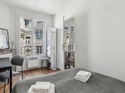 Location Appartement Rue de Charenton, Paris