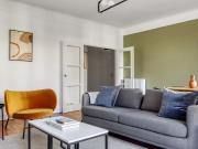 Location Appartement Rue de Civry, Paris