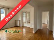 Location Appartement Rue de Grenelle, Paris