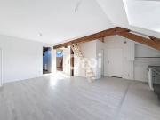 Location Appartement Rue de la Concertation, Vernou la...