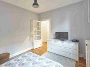 Location Appartement Rue de la Tour, Paris