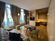 Location Appartement Rue de la Trémoille, Paris