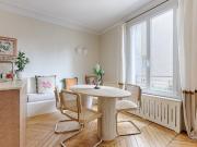 Location Appartement Rue de Lancry, Paris