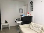 Location Appartement Rue de Lévis, Paris