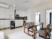 Location Appartement Rue de Metz, Paris