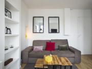 Location Appartement Rue de Nemours, Paris