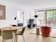 Location Appartement Rue de Sèvres, Paris