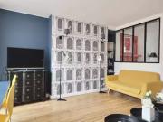 Location Appartement Rue de Verneuil, Paris