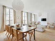 Location Appartement Rue des Archives, Paris