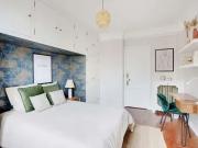 Location Appartement Rue des Cévennes, Paris