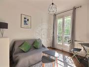 Location Appartement Rue des Meuniers, Paris