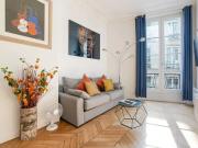 Location Appartement Rue des Petits Champs, Paris