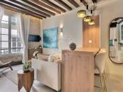 Location Appartement Rue des Rosiers, Paris