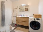 Location Appartement Rue des Rosiers, Puteaux