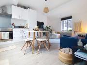 Location Appartement Rue du Champ Rond, Orléans