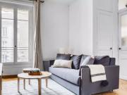 Location Appartement Rue du Cherche Midi, Paris