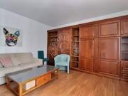 Location Appartement Rue du Colisée, Paris