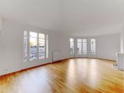 Location Appartement Rue du Général de Castelnau, Paris