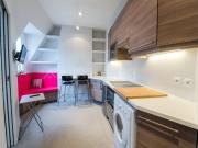 Location Appartement Rue Dupont des Loges, Paris