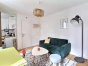Location Appartement Rue Feutrier, Paris