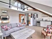 Location Appartement Rue Godot de Mauroy, Paris