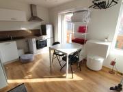 Location Appartement Rue Gorge de Loup, Lyon