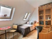 Location Appartement Rue Gounod, Paris
