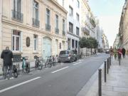 Location Appartement Rue La Bruyère, Paris