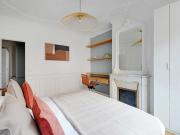 Location Appartement Rue Larrey, Paris