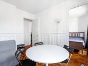 Location Appartement Rue Legendre, Paris