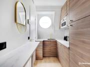 Location Appartement Rue Léonard de Vinci, Paris