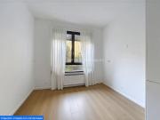 Location Appartement Rue Mesnil, Paris