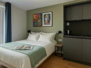 Location Appartement Rue Ordener, Paris