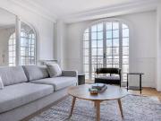 Location Appartement Rue Pelouze, Paris