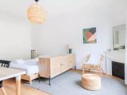 Location Appartement Rue Pierre Guérin, Paris