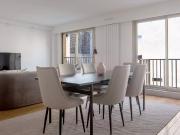 Location Appartement Rue Pierre Picard, Paris