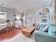 Location Appartement Rue Pierre Semard, Paris