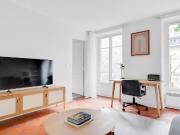 Location Appartement Rue Rousselet, Paris
