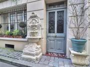 Location Appartement Rue Saint Benoît, Paris