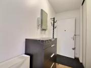 Location Appartement Square de la Salamandre, Paris