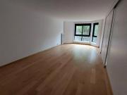 location Appartement T5 DE 111.7m² À PARIS