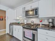 location appartement toulon rue du chevalier d'assas...