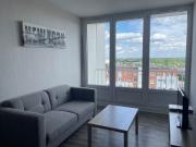 Location / Appartement Type 4 à ORLEANS