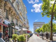Location bureaux Paris 17 Proche Charles de Gaulle...