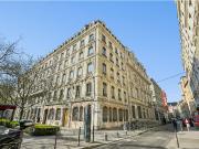 Location bureau 195 m²