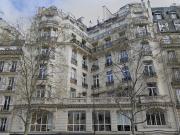 Bureau à louer Paris 17 Proche Métro Ternes et RER...