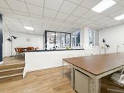 Location bureau Paris 17 Boulevard des Batignolles, cour...