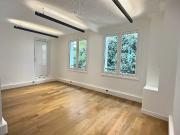 Location bureau Paris 8 Triangle d'Or, proche transports