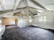 Location Bureaux 135 m2 Curis au Mont d'Or